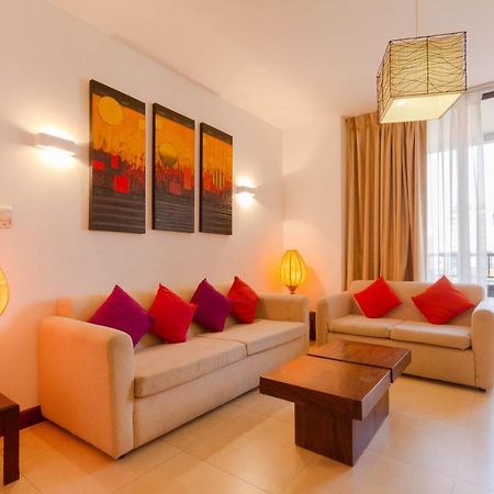 Crescat Residencies Apartment Colombo Ngoại thất bức ảnh