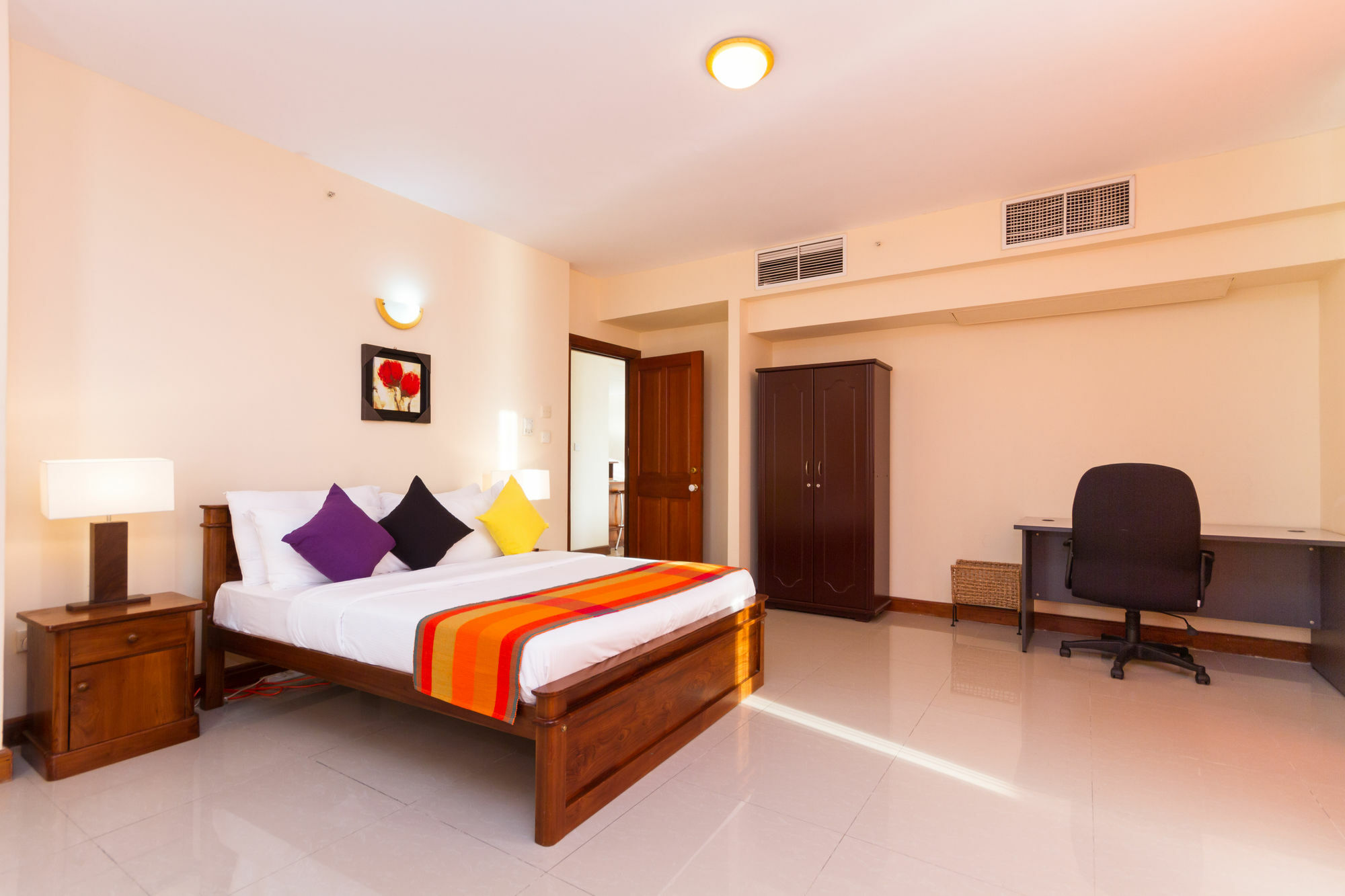 Crescat Residencies Apartment Colombo Ngoại thất bức ảnh