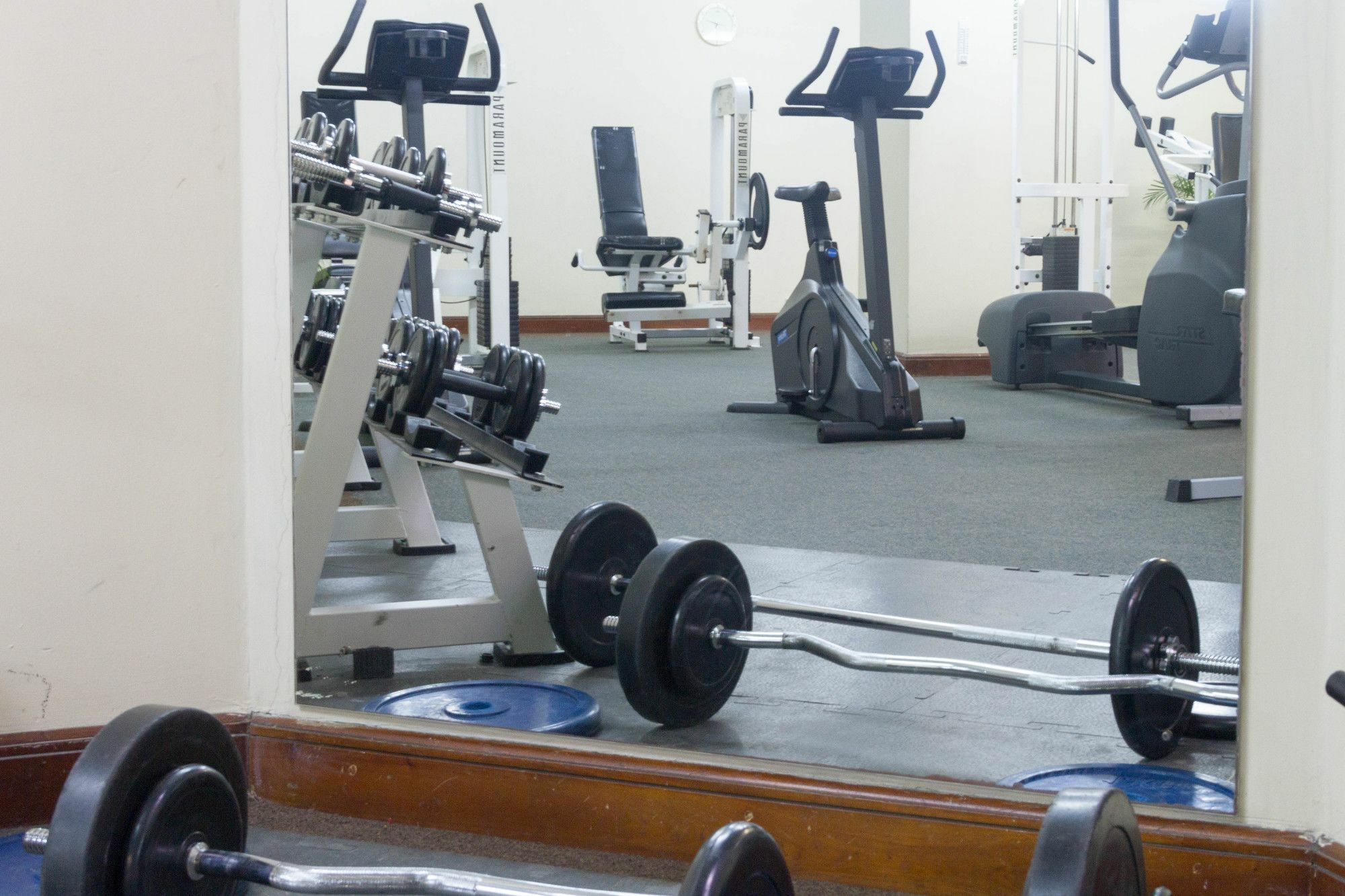 Crescat Residencies Apartment Colombo Ngoại thất bức ảnh