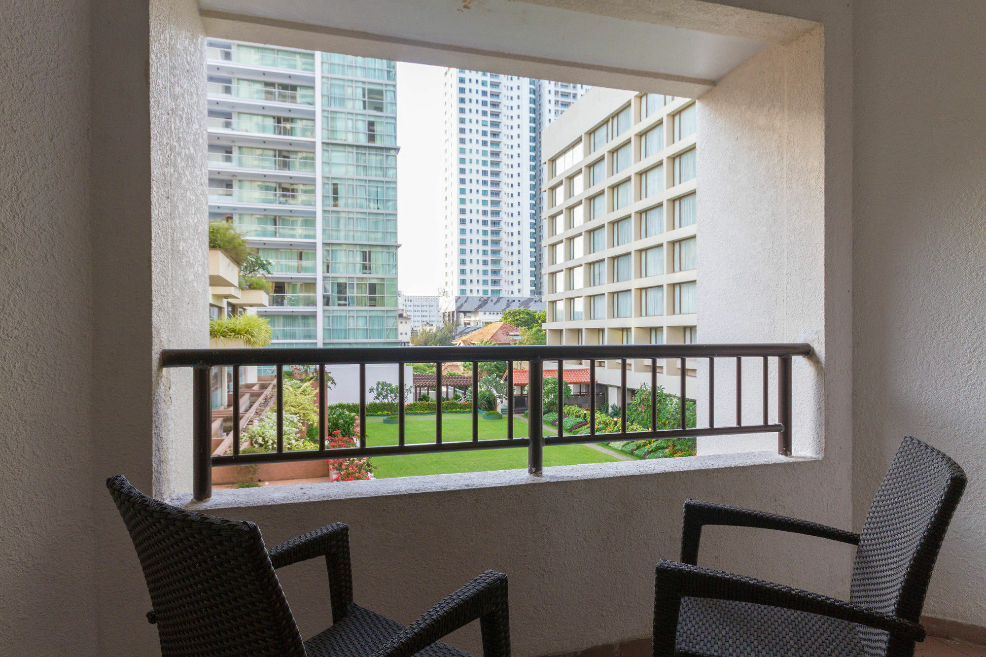 Crescat Residencies Apartment Colombo Ngoại thất bức ảnh