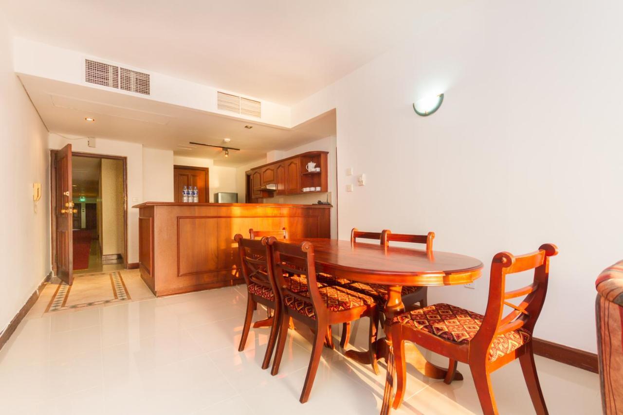 Crescat Residencies Apartment Colombo Ngoại thất bức ảnh
