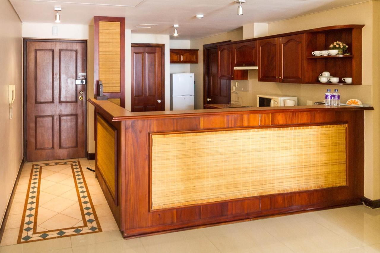 Crescat Residencies Apartment Colombo Ngoại thất bức ảnh